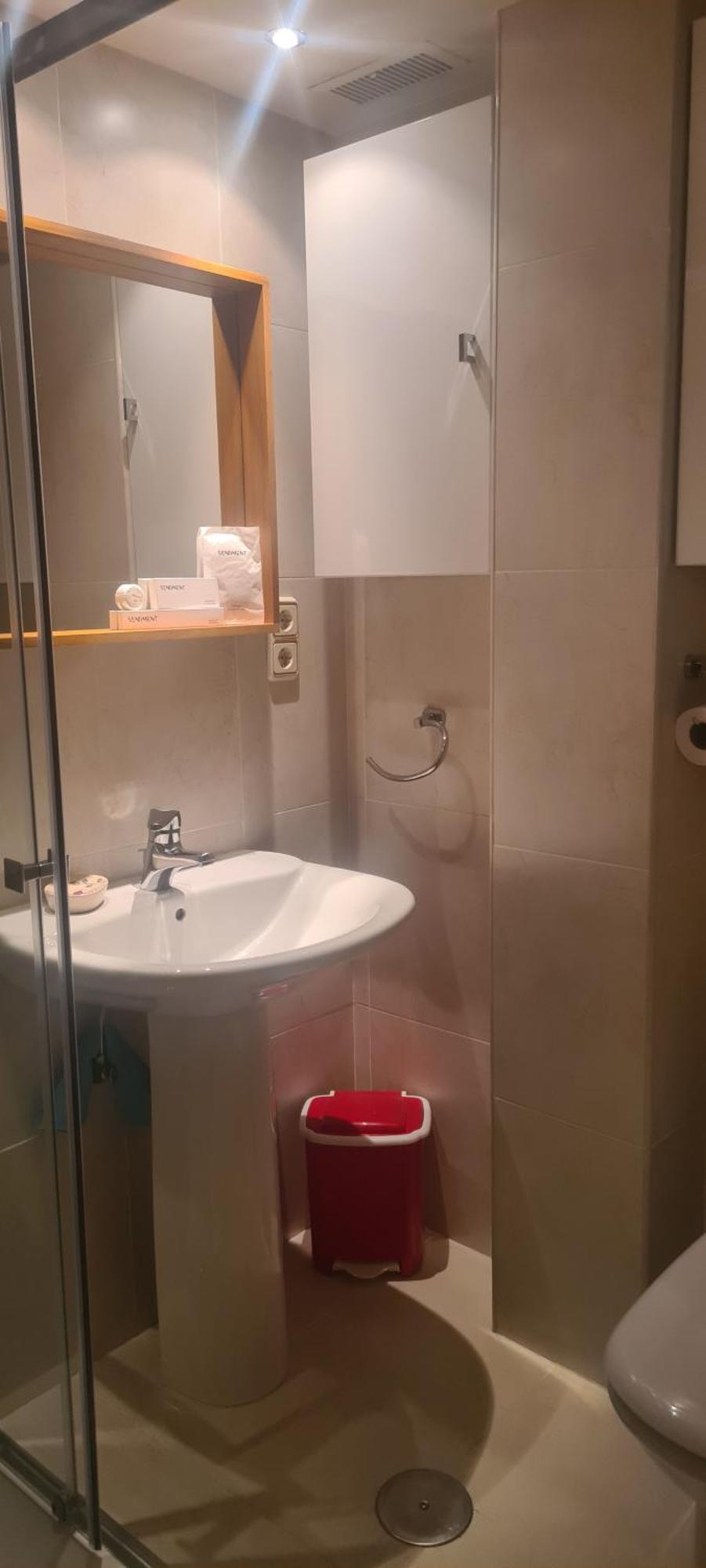 A'Tumoe Estudio Apartment Madrid Exterior photo